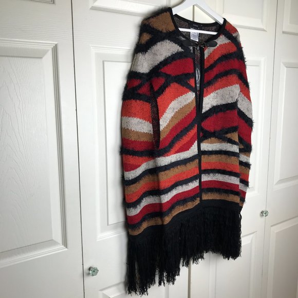 Vertigo Women's Burnt Orange Striped Cape Fringed - Picture 7 of 11